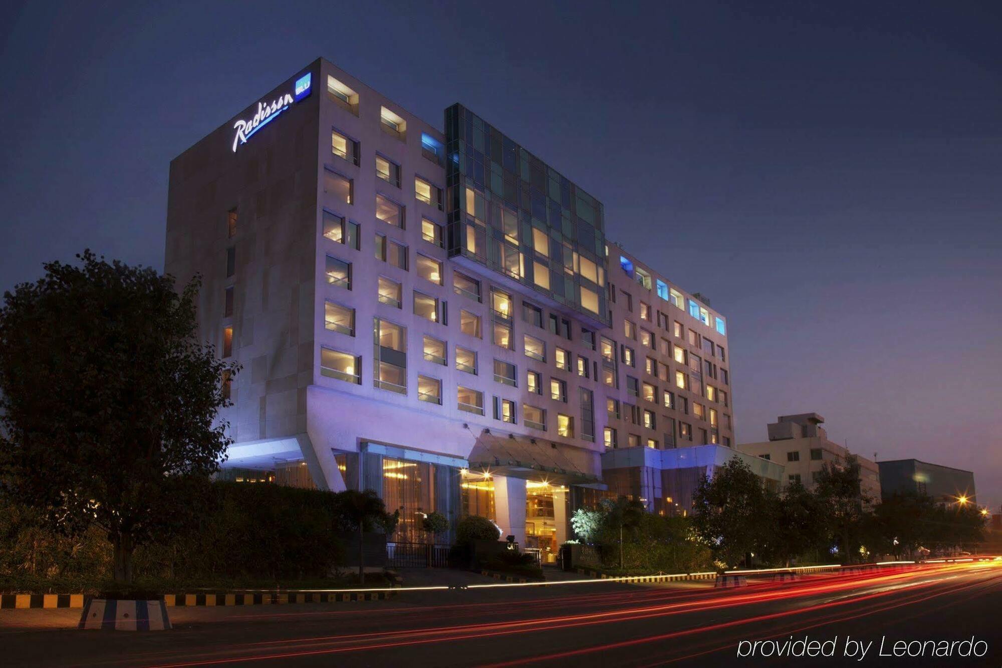 Radisson Blu Hotel Pune Kharadi Exterior photo